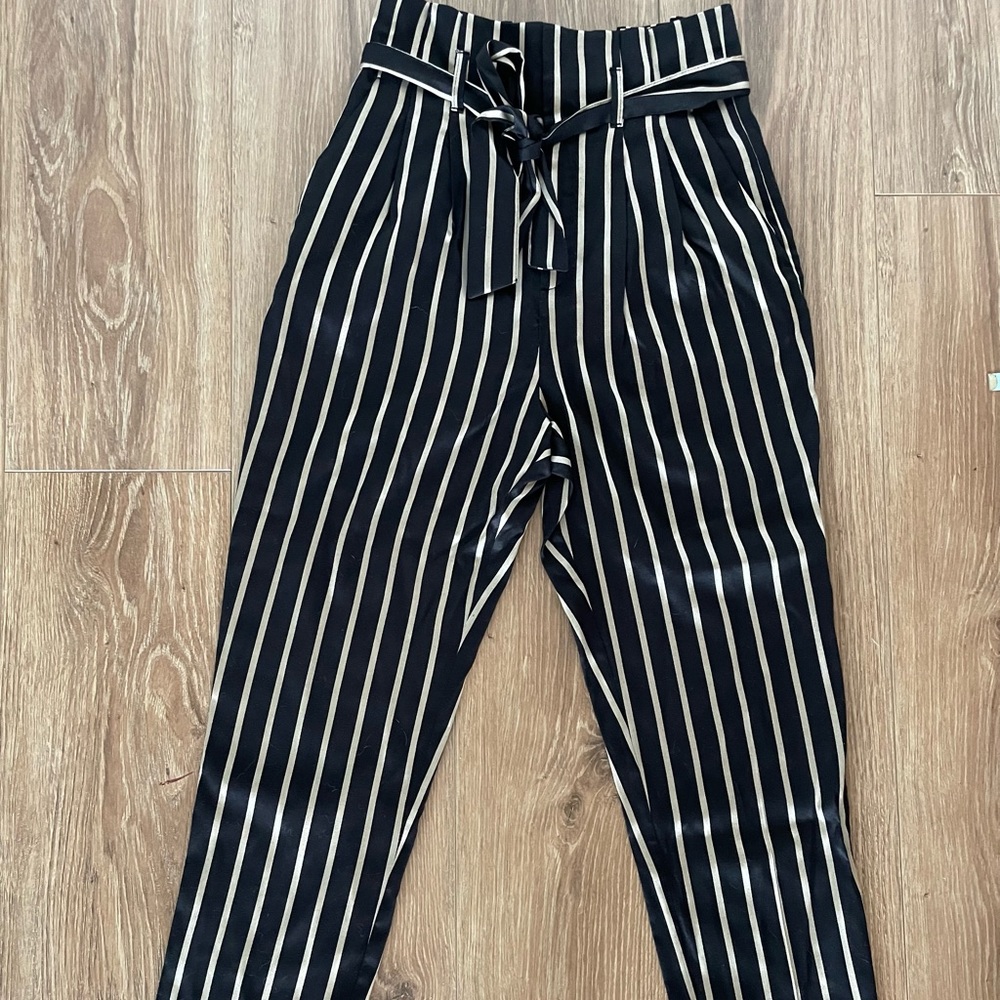 H&M Gold and Black High Waisted Belted Paper Bag Pants